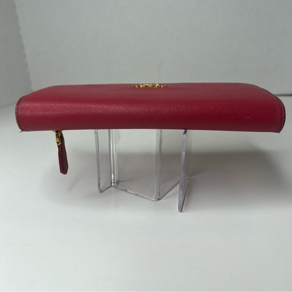 ♥️PRADA RED Saffiano Metal Calfskin Leather Continental/Long Wallet | PRELOVED♥️ - Picture 7 of 16